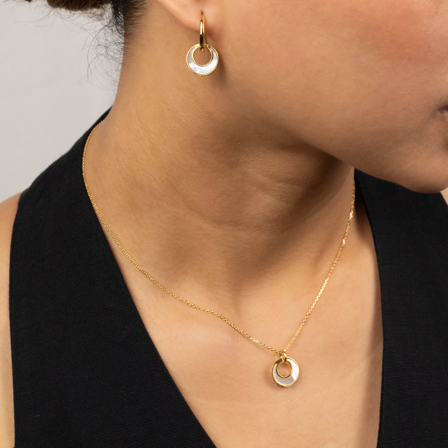 Mother of Pearl Necklace