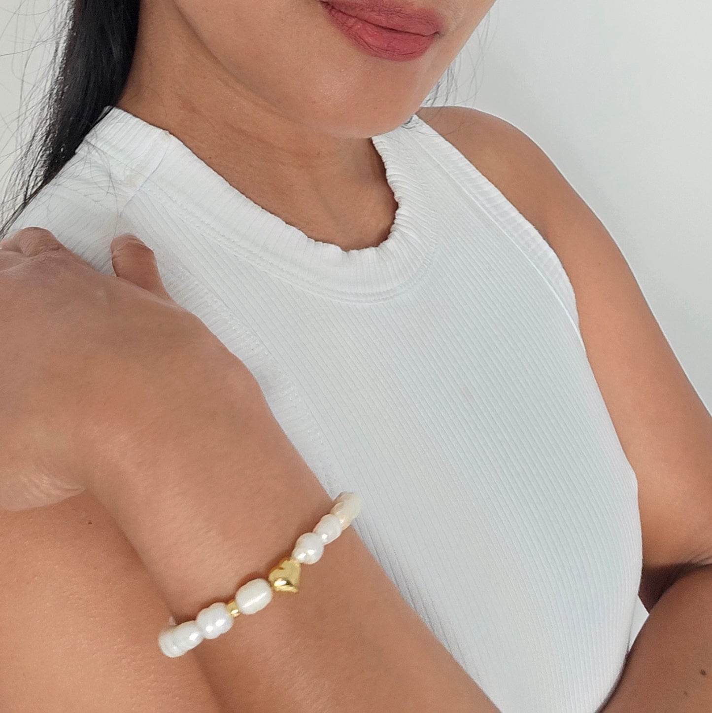 Freshwater Pearl Bracelet with Heart Charm