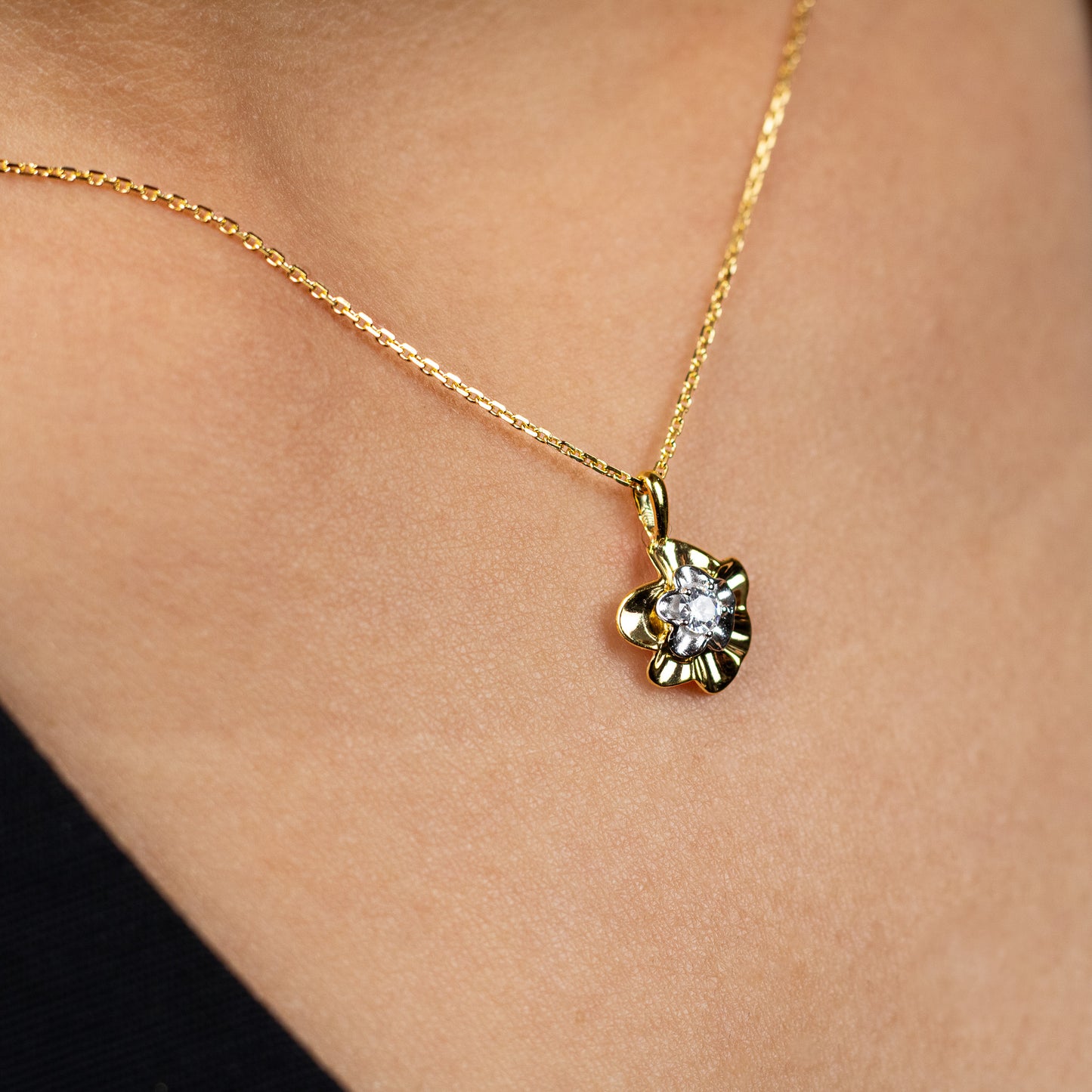 Daffodil Flower Necklace