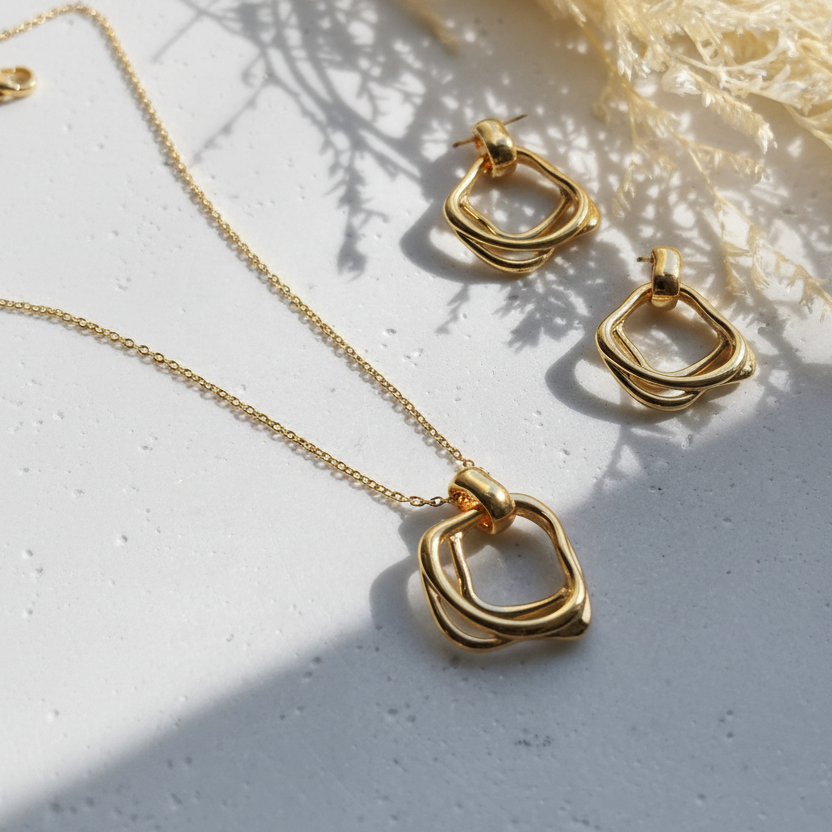 Wavy Square Drop Earrings & Necklace